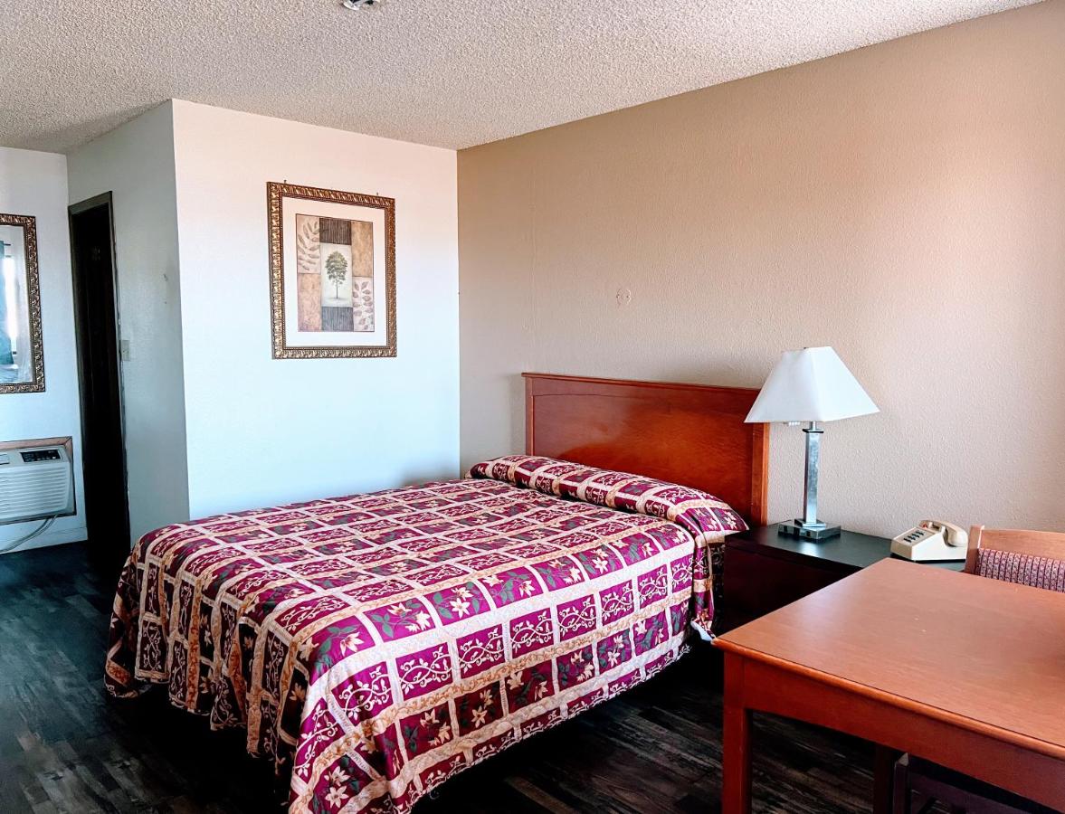 Oasis Motel — photo 17