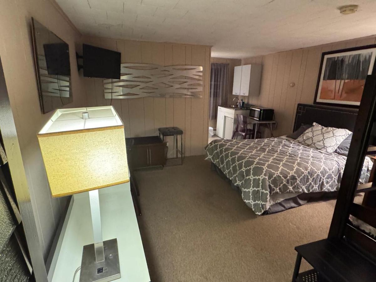 West Wind Motel — photo 16