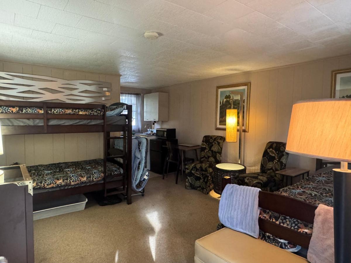 West Wind Motel — photo 20
