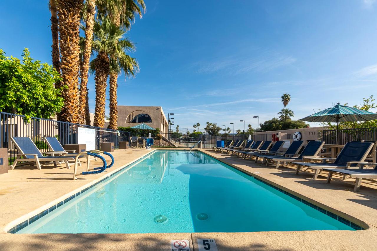 Image: Vista Mirage Resort