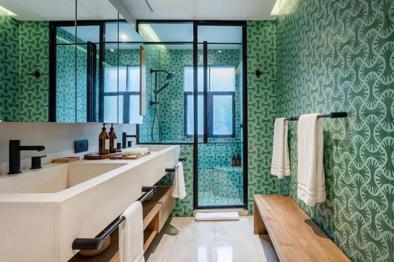 Enjoy the luxury of this premium 3BR | - 3