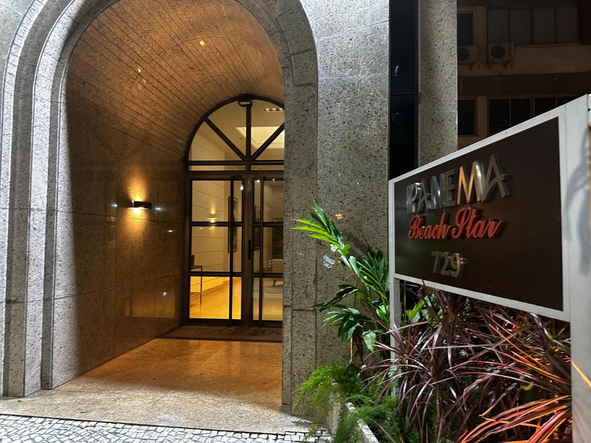 Elegant apt Ipanema by the Beach