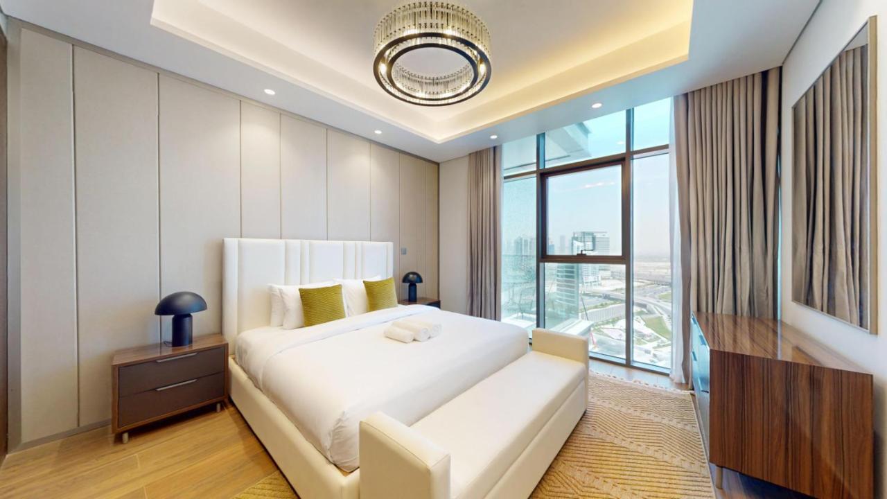 Vacationer Holiday Homes I Vista 2 Bedroom I Business Bay I Free Parking, Pool, Gym & Wi-Fi - 2