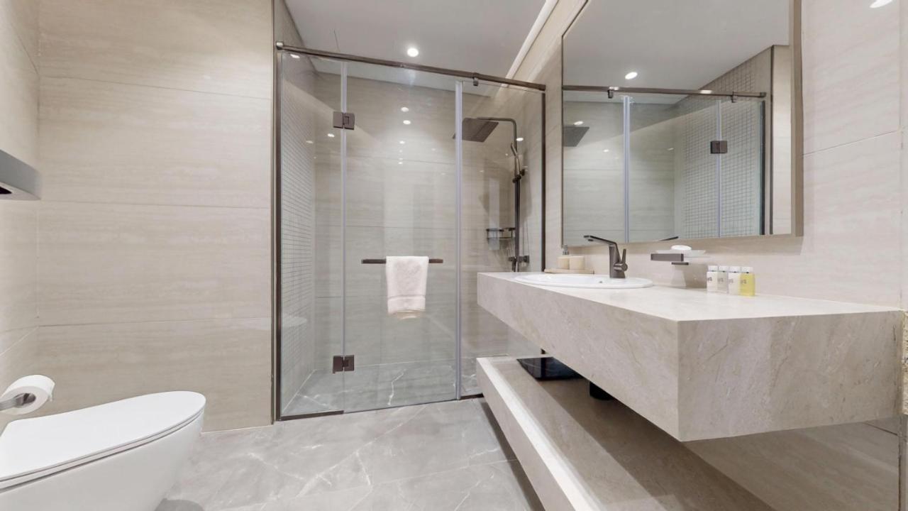 Vacationer Holiday Homes I Vista 2 Bedroom I Business Bay I Free Parking, Pool, Gym & Wi-Fi - 3