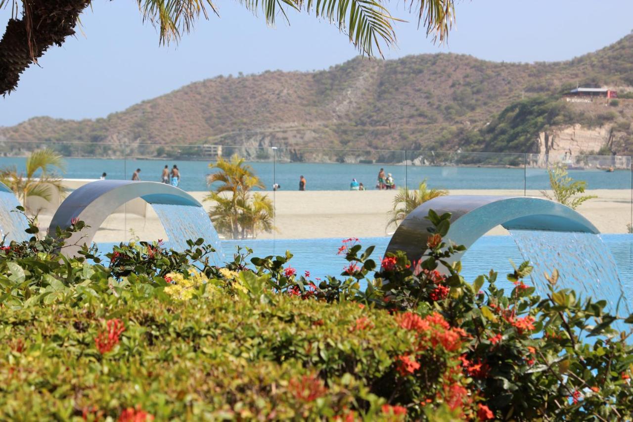 Tamaca Beach Resort photo