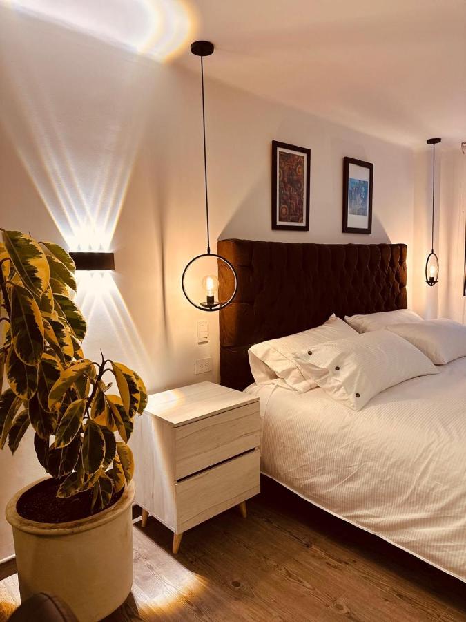 Suite con Jacuzzi Privado en Zona T - 2