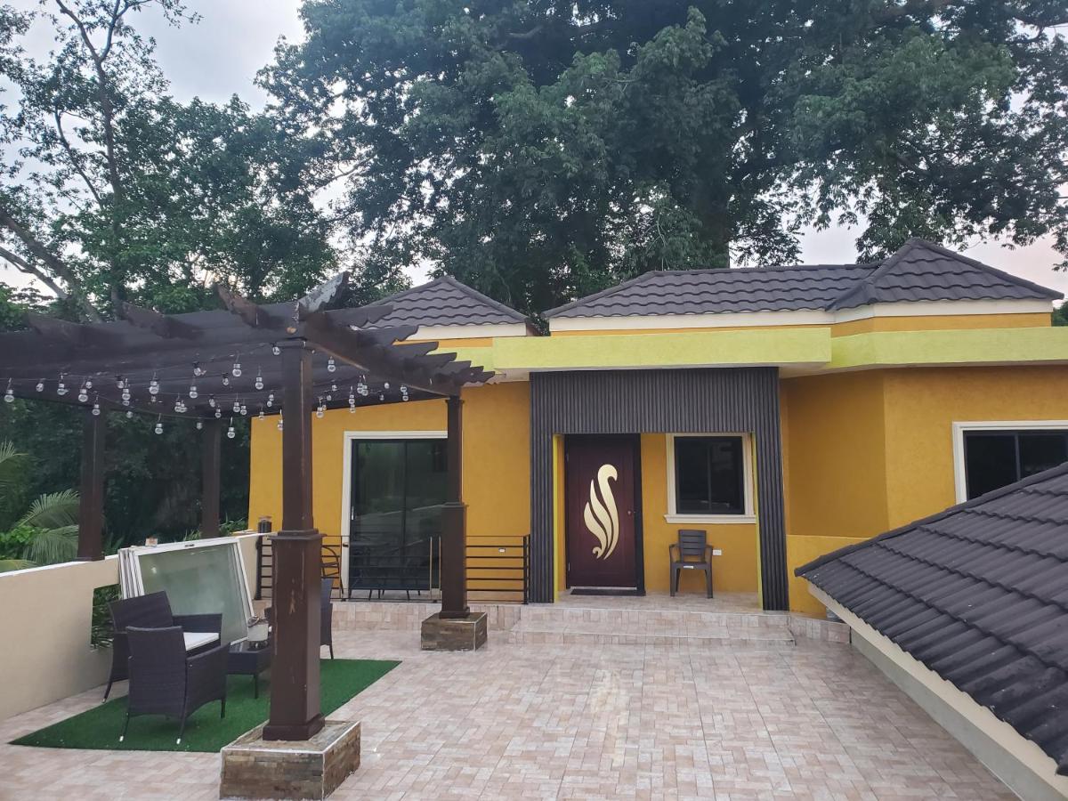 Goalden Moons Villa - 5