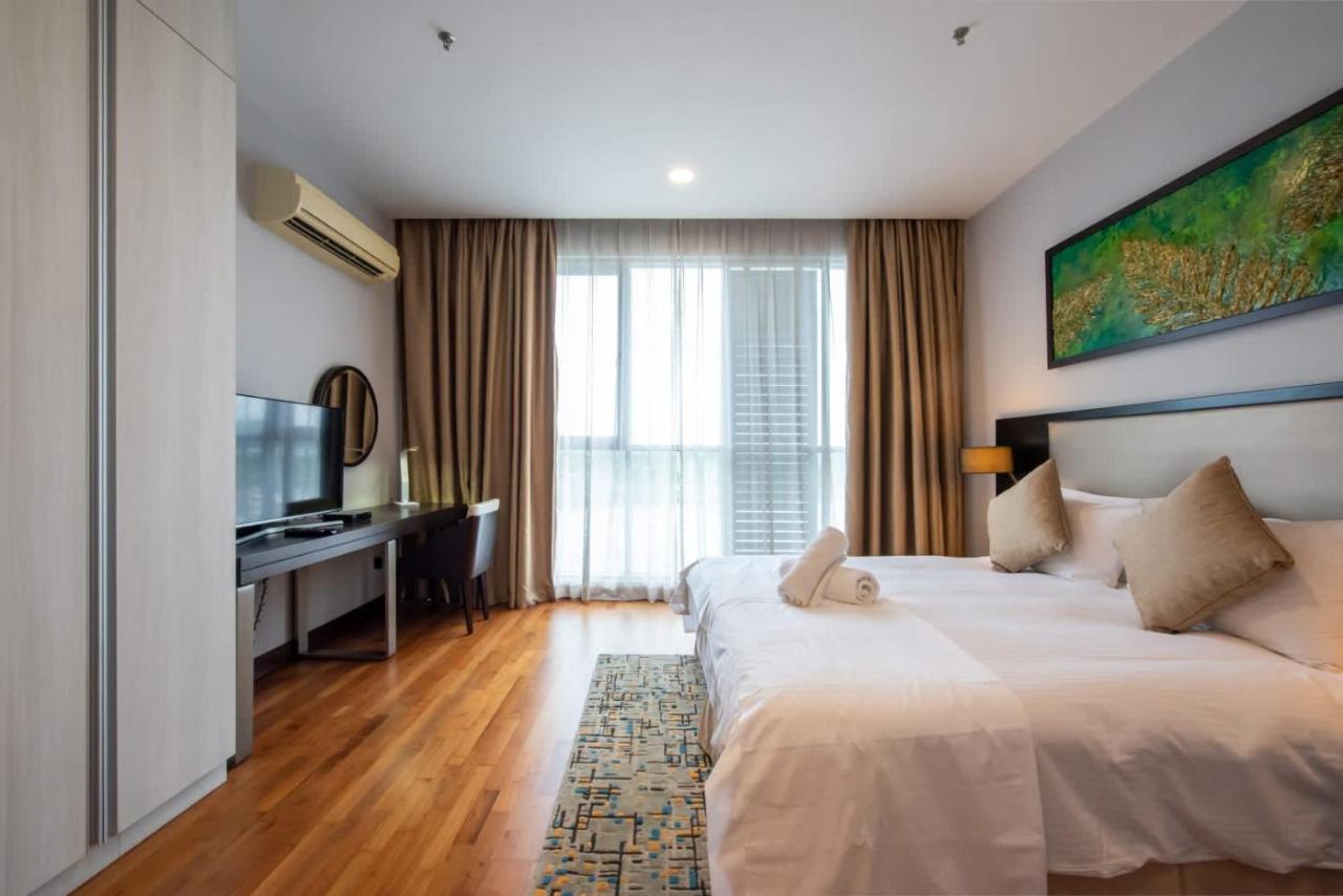 Spacious 3BR Somerset Suite in Puteri Harbour - 3