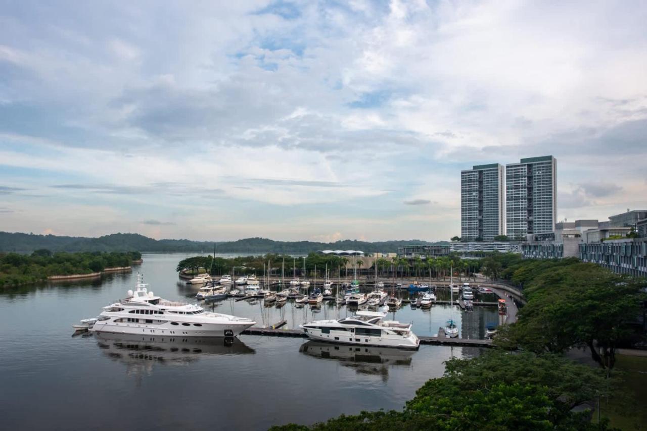 Spacious 3BR Somerset Suite in Puteri Harbour - 4