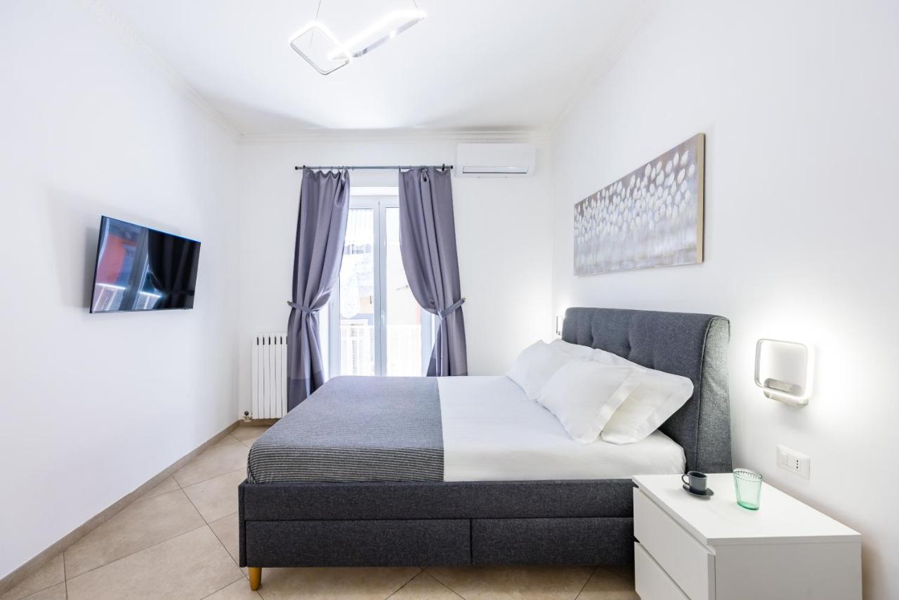 Chiaia Boutique Flat on Pedestrian area by Napoliapartments - 5