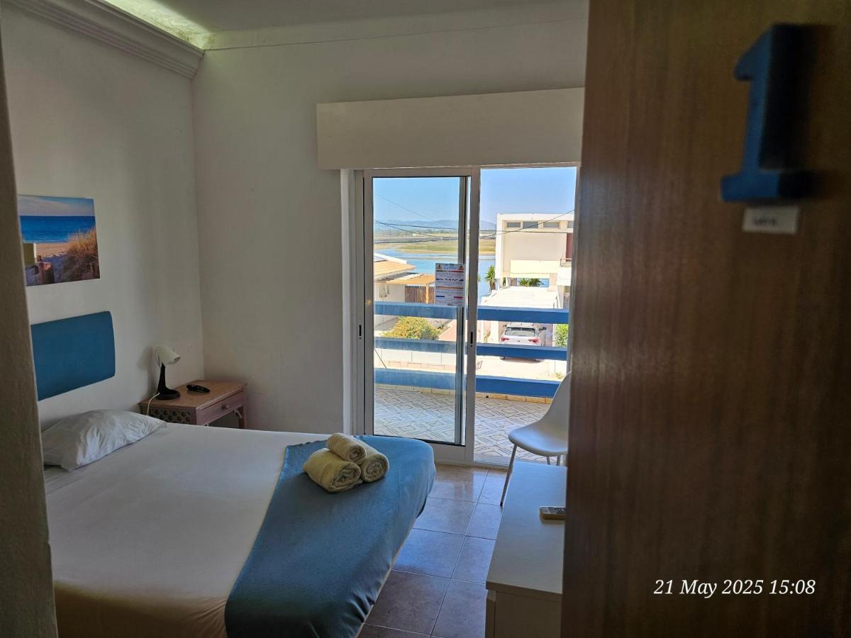 Blife Cerya private rooms at Faro beach - 2