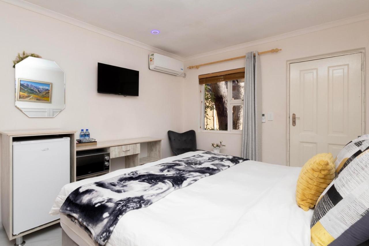 Serena inn Room 1 - 2