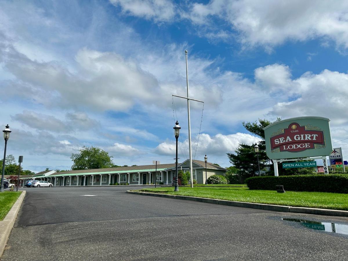Sea Girt Lodge — photo 1