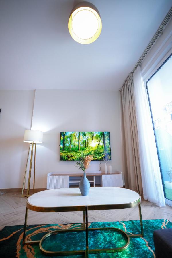 Modern 1BR 4 Guests Dubai World Trade Center - 3