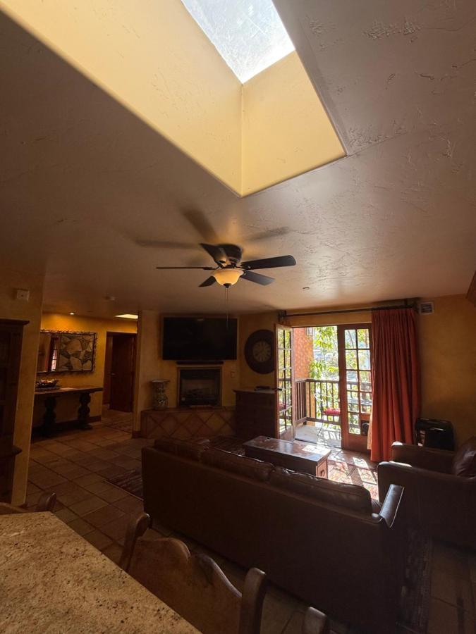 La Fonda Motel — photo 11