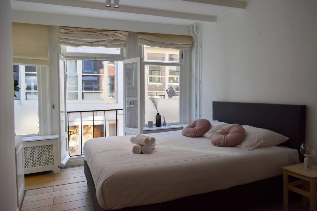 NEW cosy apartment in 9 streets