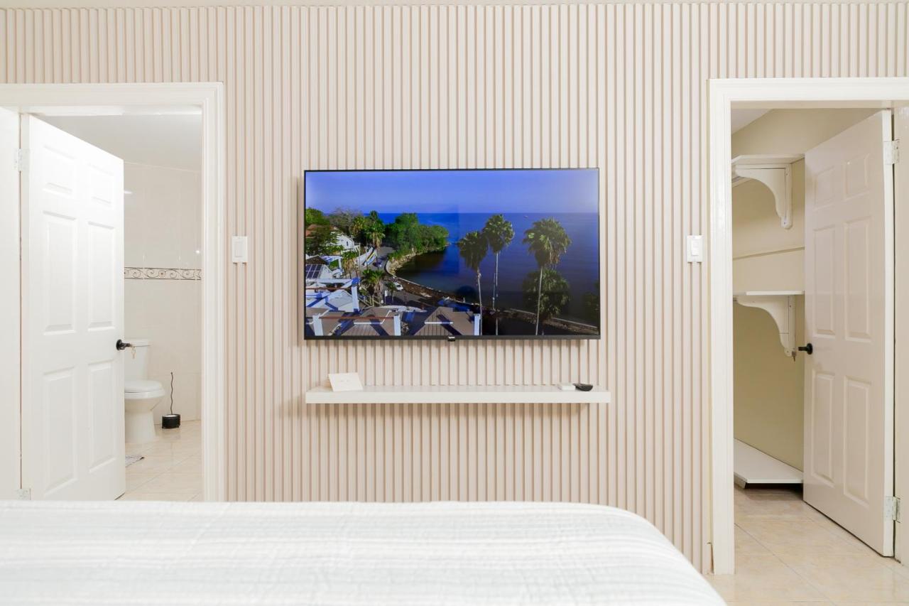 Spacious Comfort - Kingston - 5