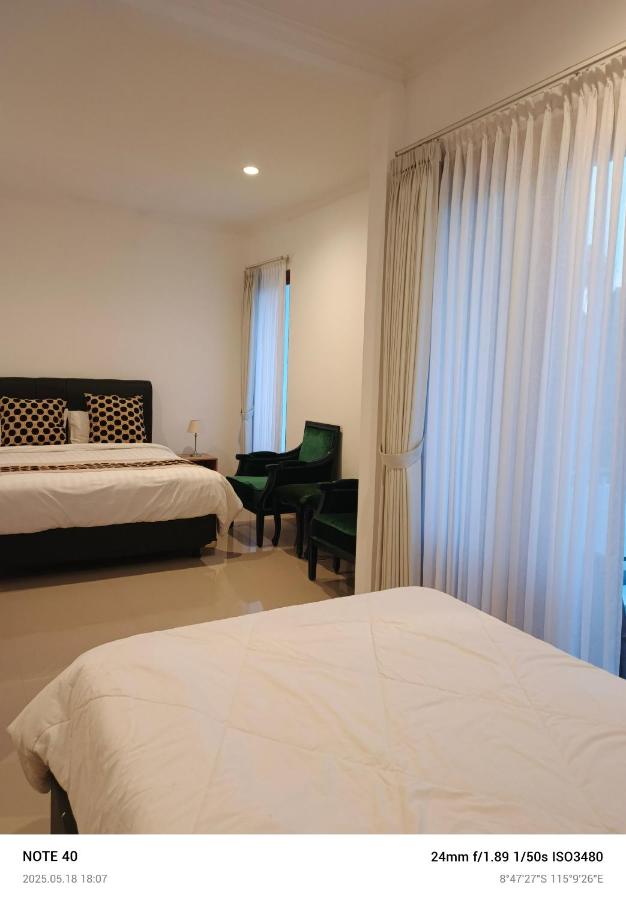 Lucky Villa Jimbaran Penta - 2