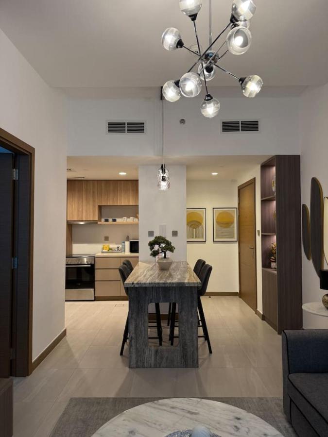 Canal View 1BR - Business Bay - Fully Furnished - 4