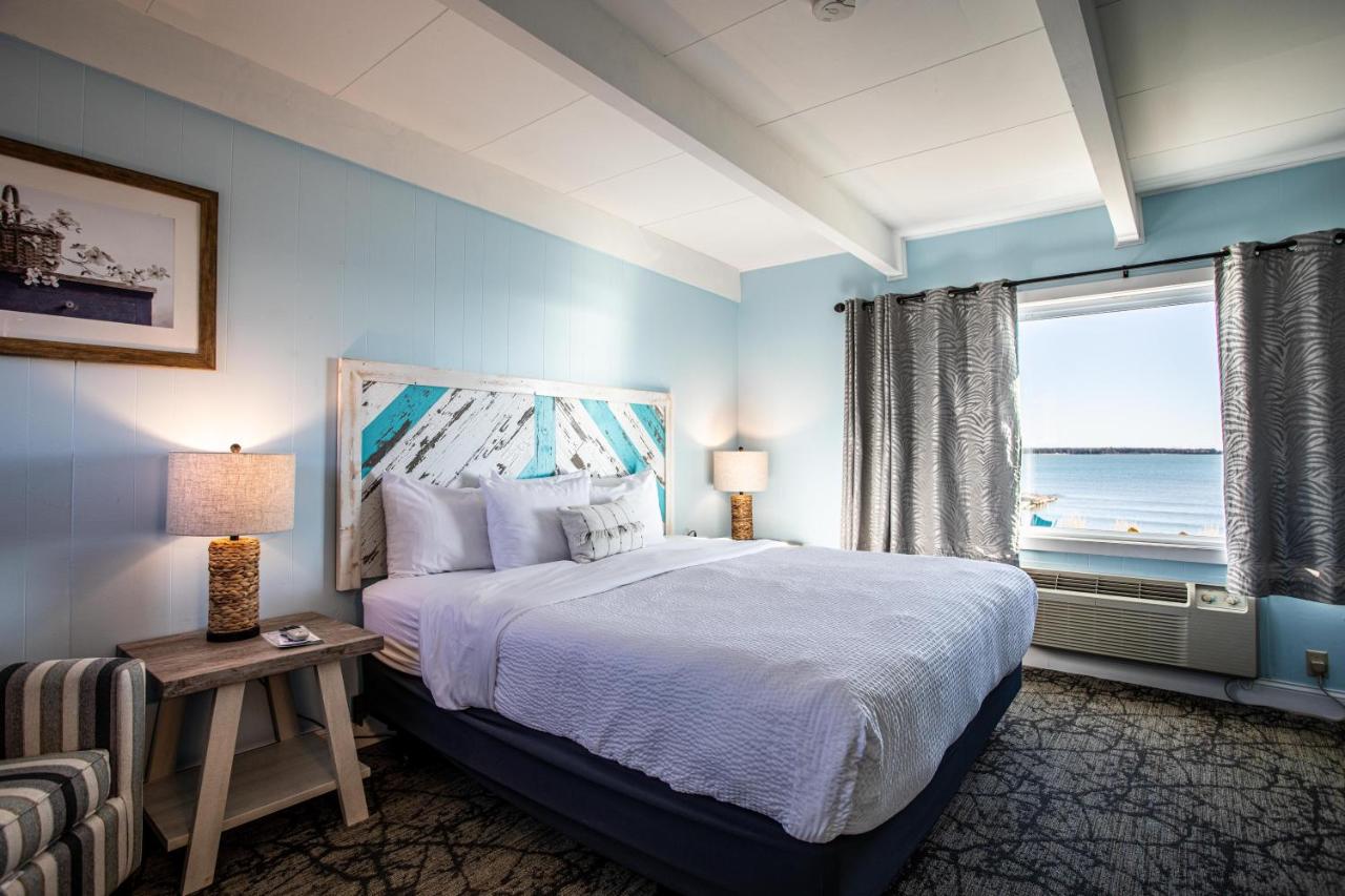 Cedar Beach Inn — photo 24