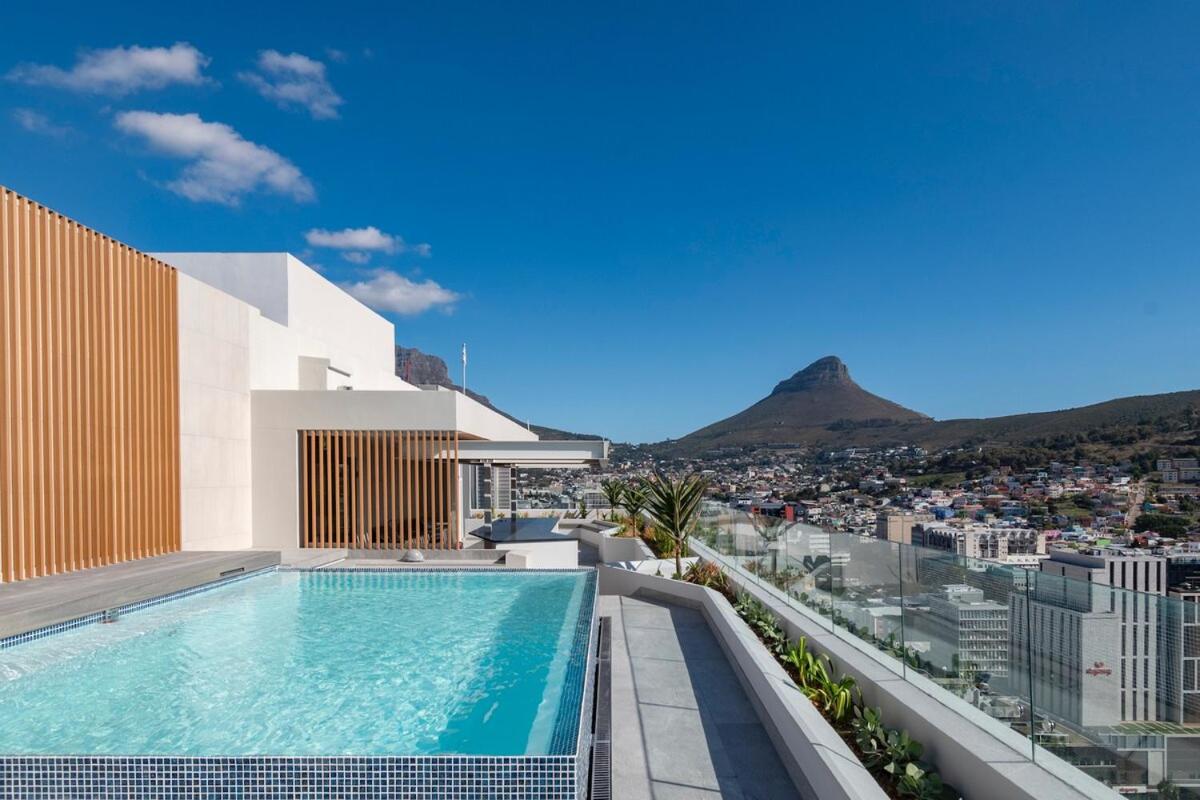 Elevated Living at The Rubik - 4