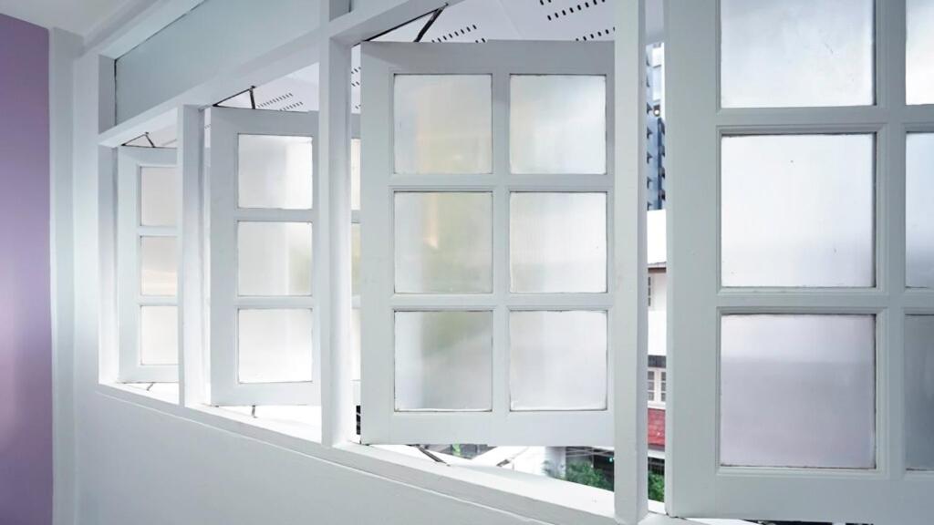 BTS Asoke 6bedroom townhouse - 3