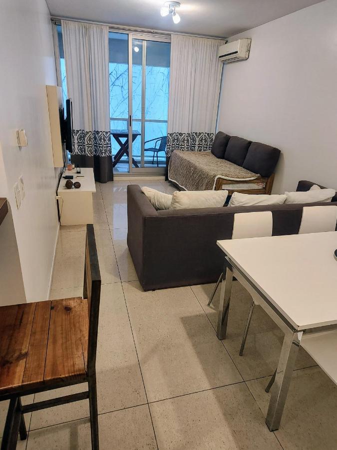 Vivi Palermo sobre cerviño