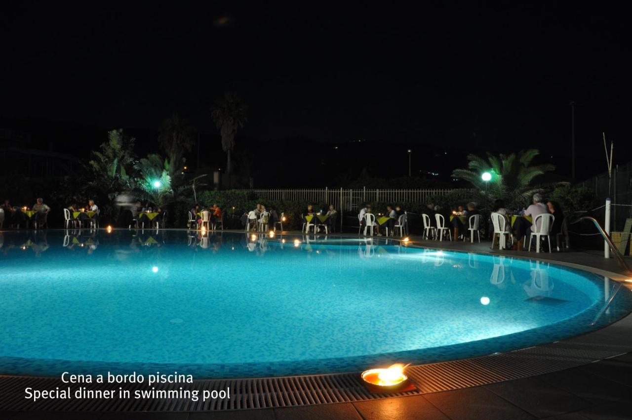Hotel Residence Riviera Calabra photo