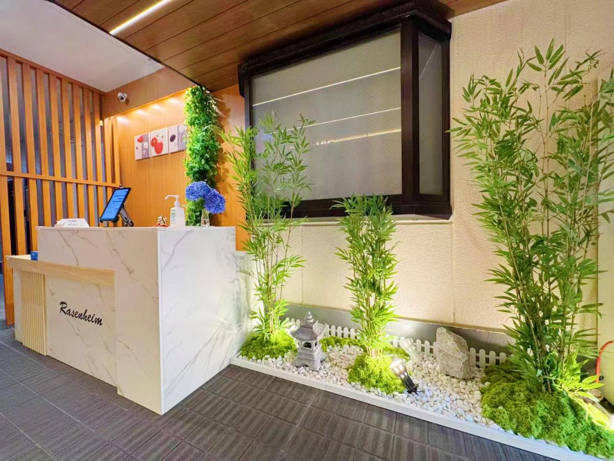 Rosenheim Tokyo Shinjuku - 3