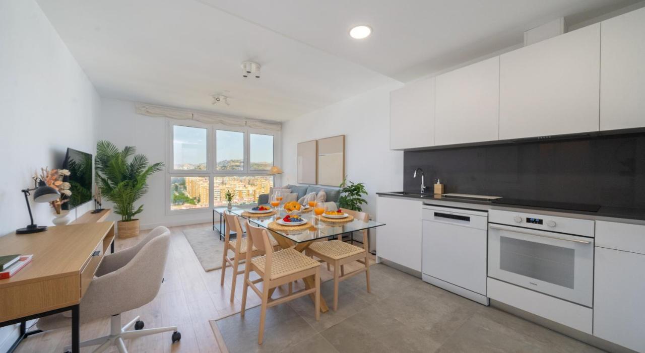 XPCE URBAN 19 MALAGA SKYLINE-Parking Free - 5