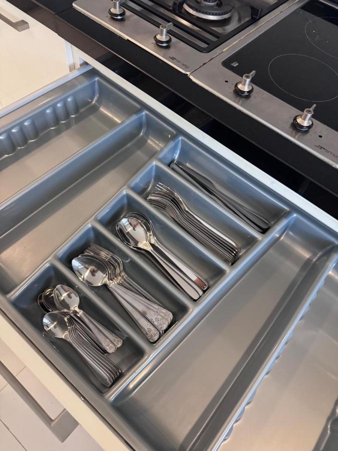 Central BKK Luxuxy Pool Villa 4BR - 5