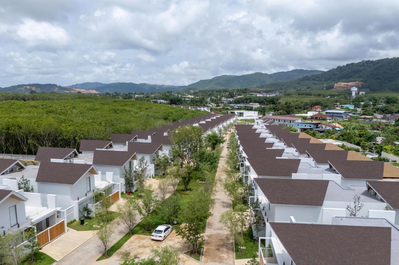 New Tropical Modernity! 3BR Pool Villa LuxPride4 L21 near Laguna Phuket - 3