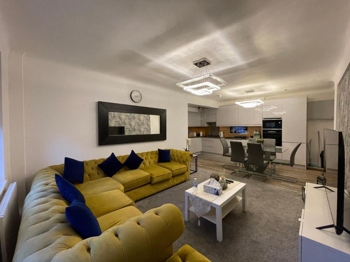 Kensington Apartment - 5