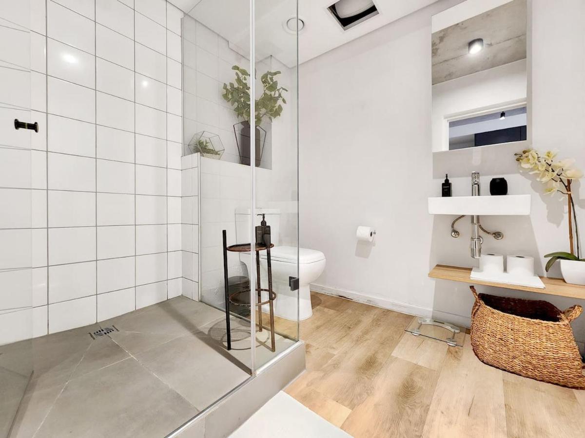 Chic Studio in Sea Point Close to Beach - 3