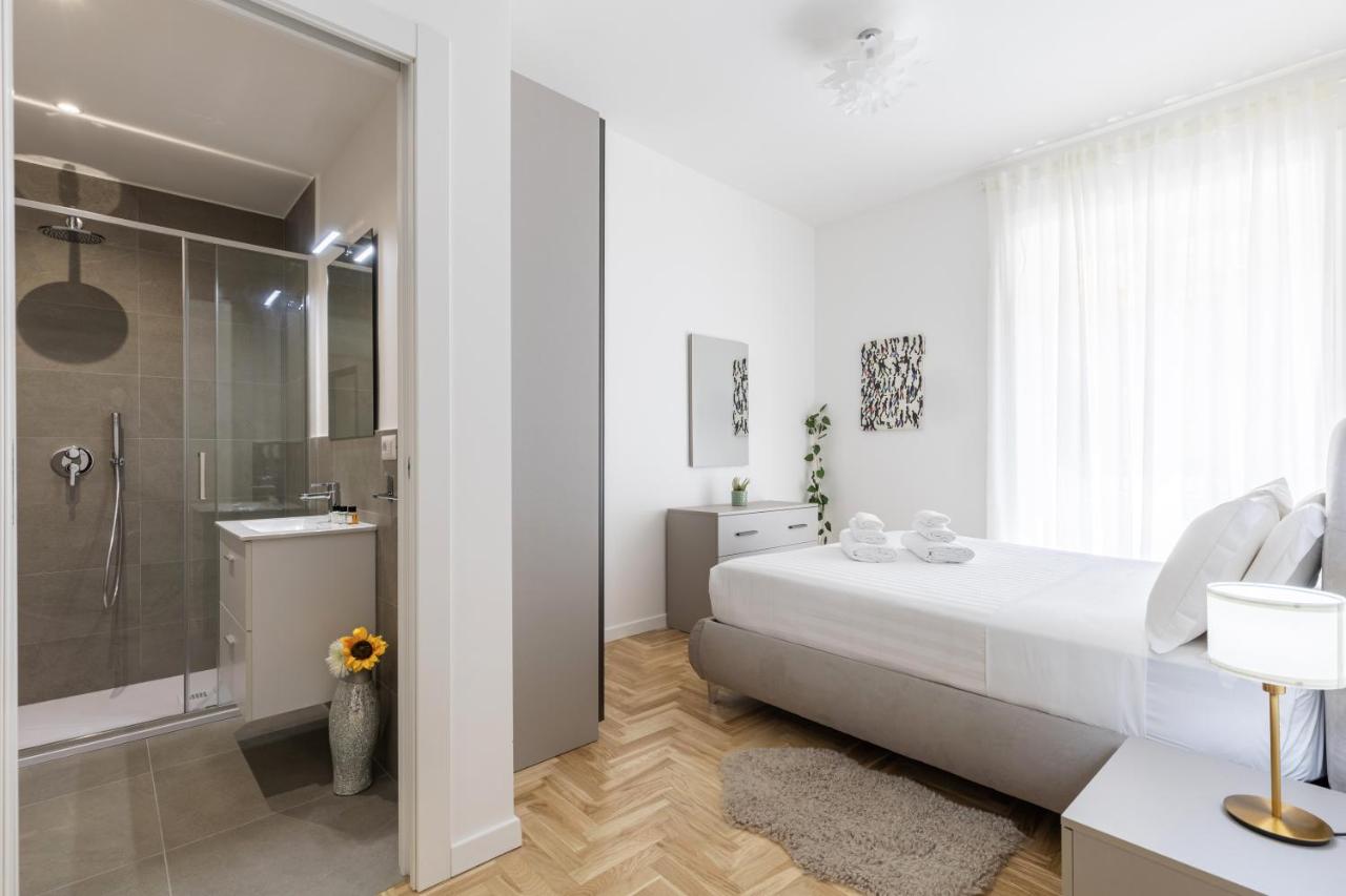 Hostly-The Montebello Suite-Near Trevi - 3