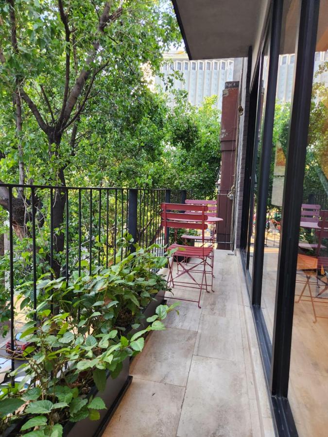 Steps to Historic C and Reforma - 2