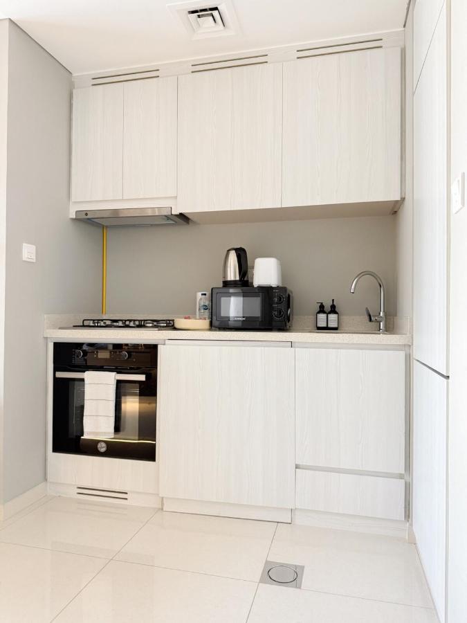 CasaHue - Canal x Burj View - 4Guest - Award Winning - 5