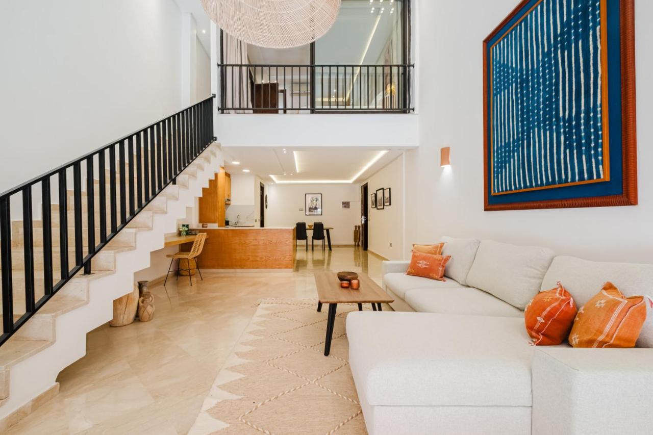 Duplex Style and Confortable au Centre de la Ville - 3