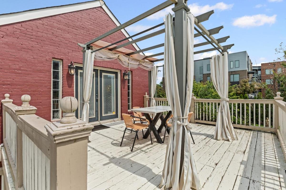 Germantown Old Grand House - 5