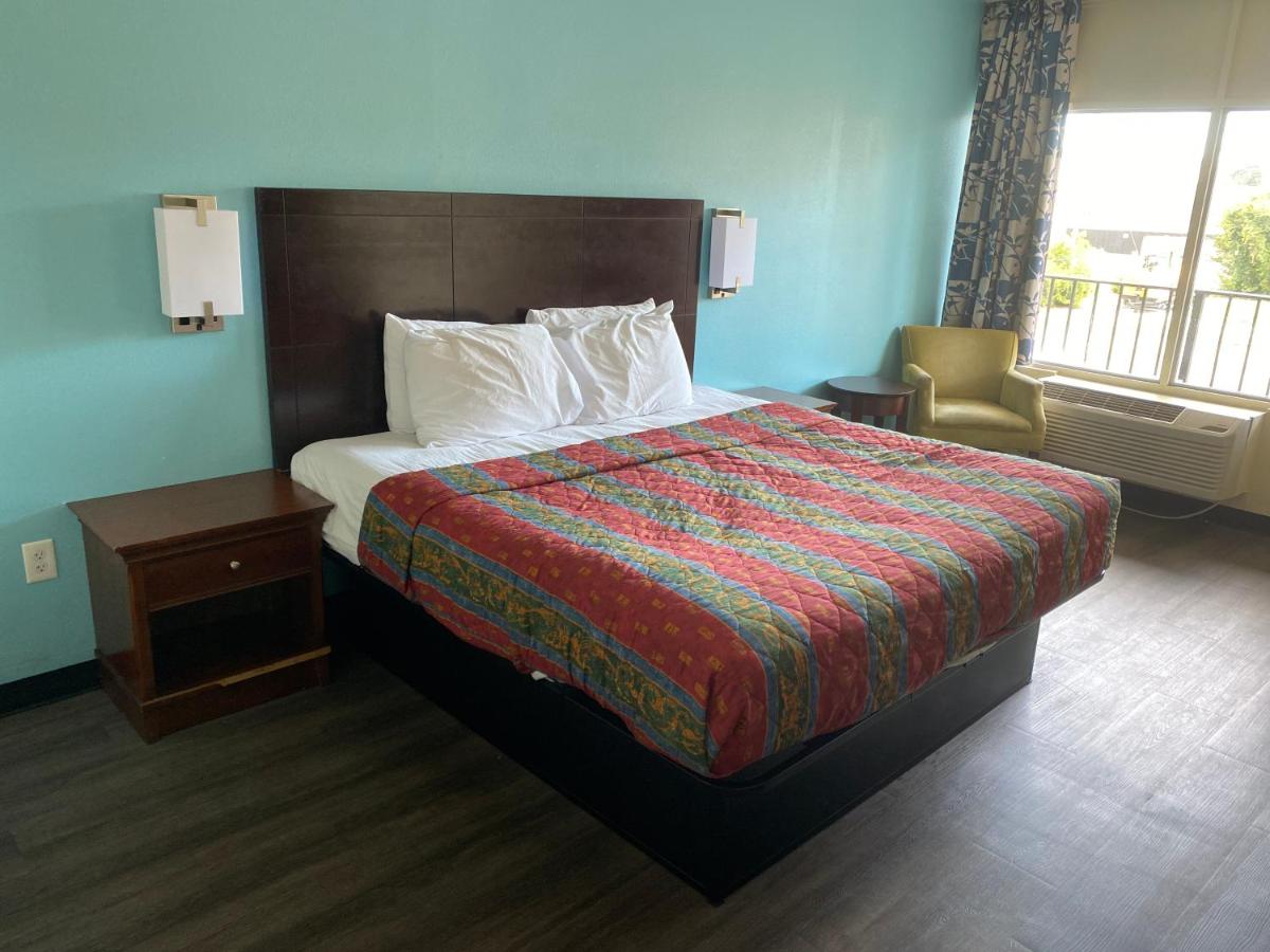 Havelock Inn & Suites — photo 9