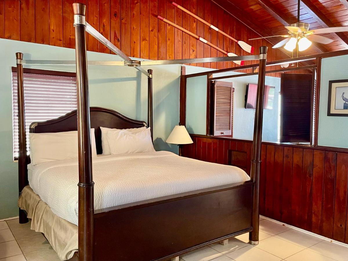 The Pelican Key Largo Cottages — photo 15