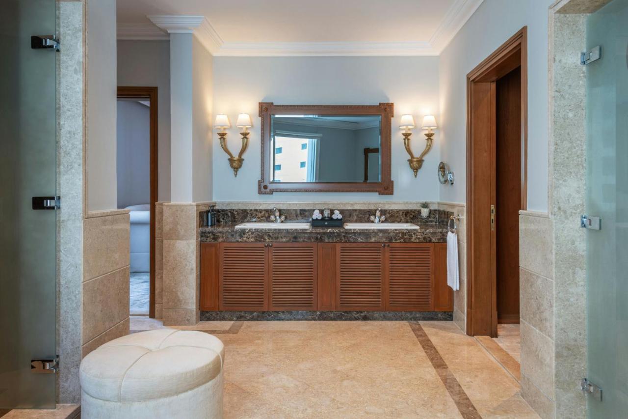 Sheraton Jumeirah Beach Resort - 3