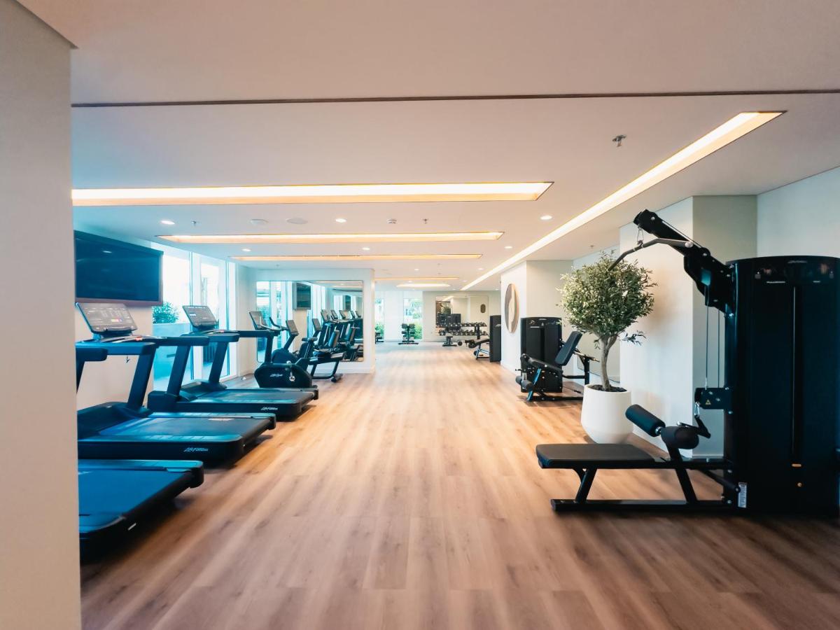 ALiving Classy 1BR I Stunning Views I Emaar Palace Beach Residence - 5