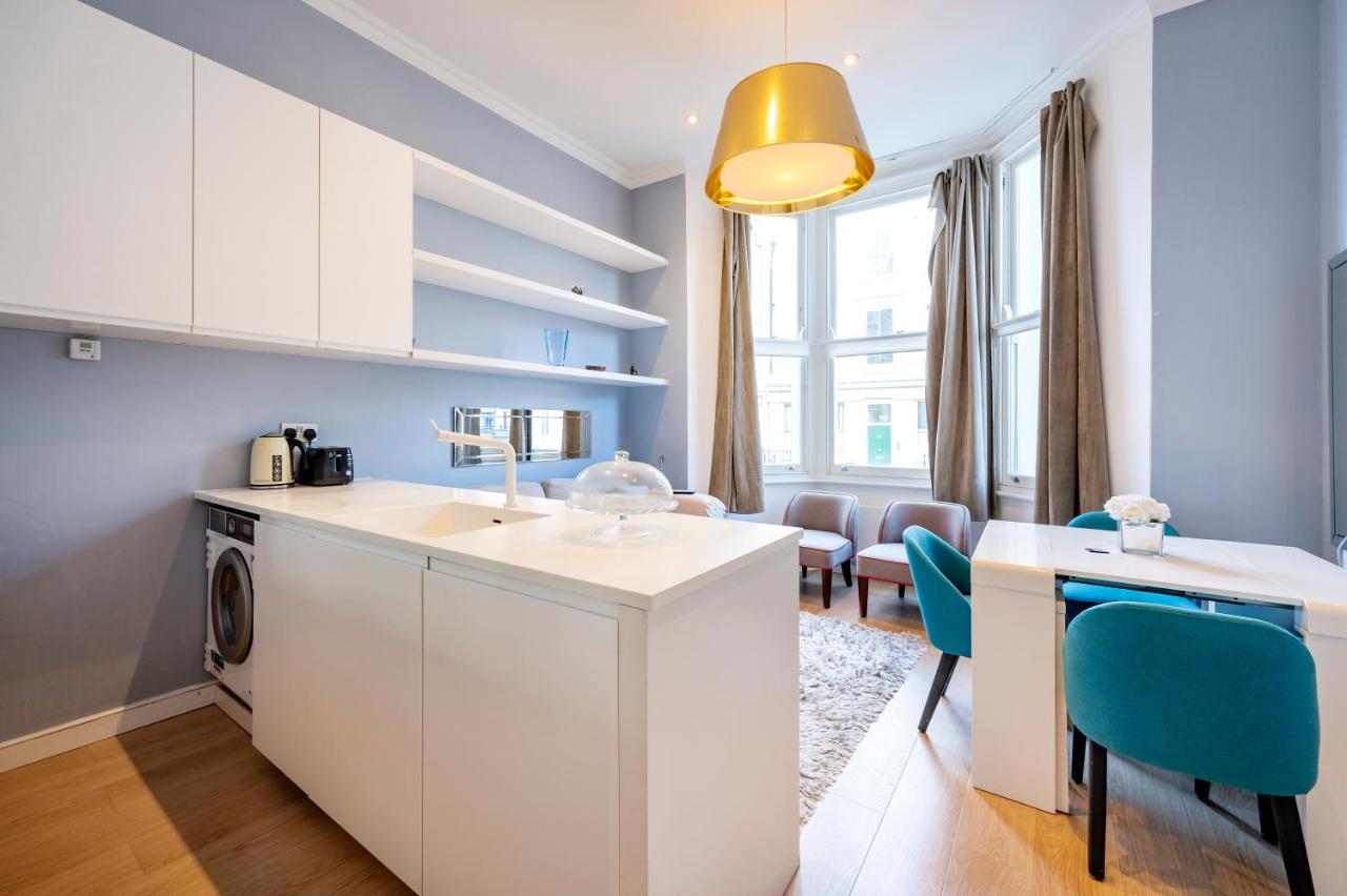 Chelsea Modern Apartments - 4