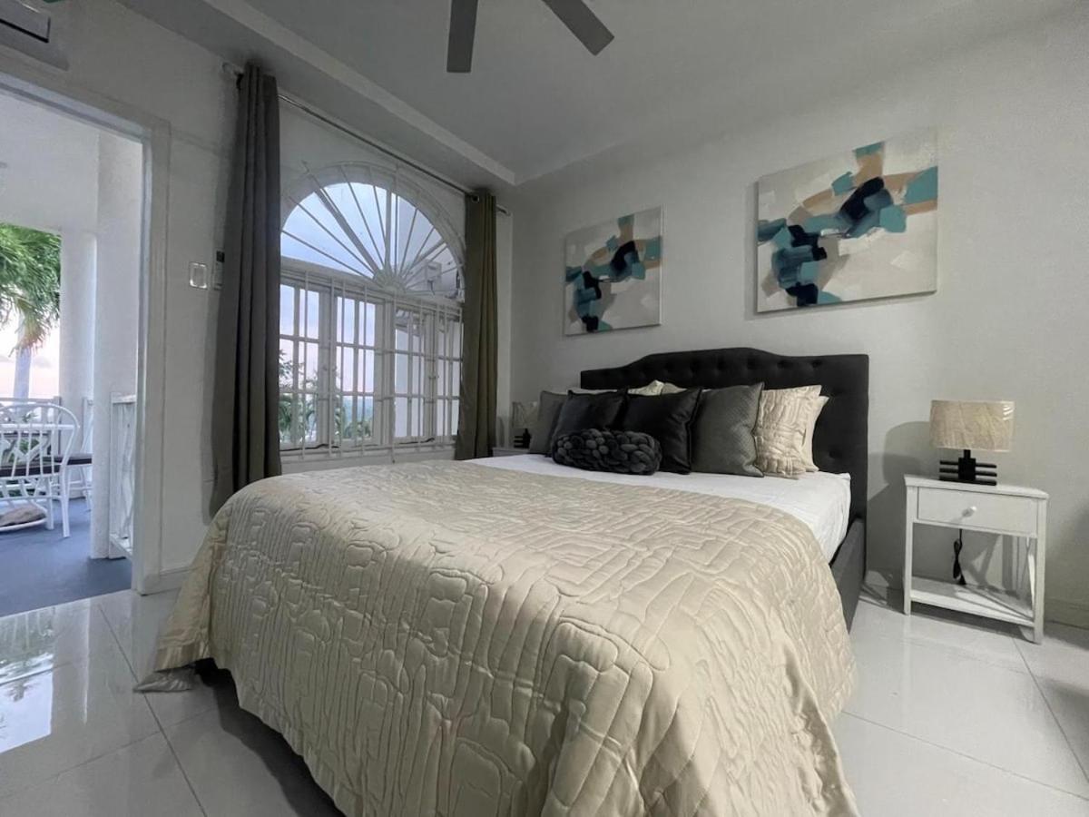 Tropical Escape Studio - 5 Min Walk to Ochi Beach & Nearby Hotspots - 2