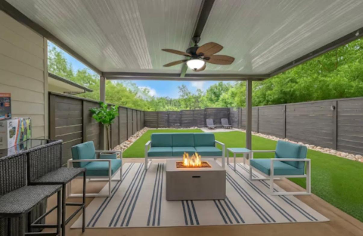 Rooftop, Large Backyard, Fire Pit, Near Downtown - 5