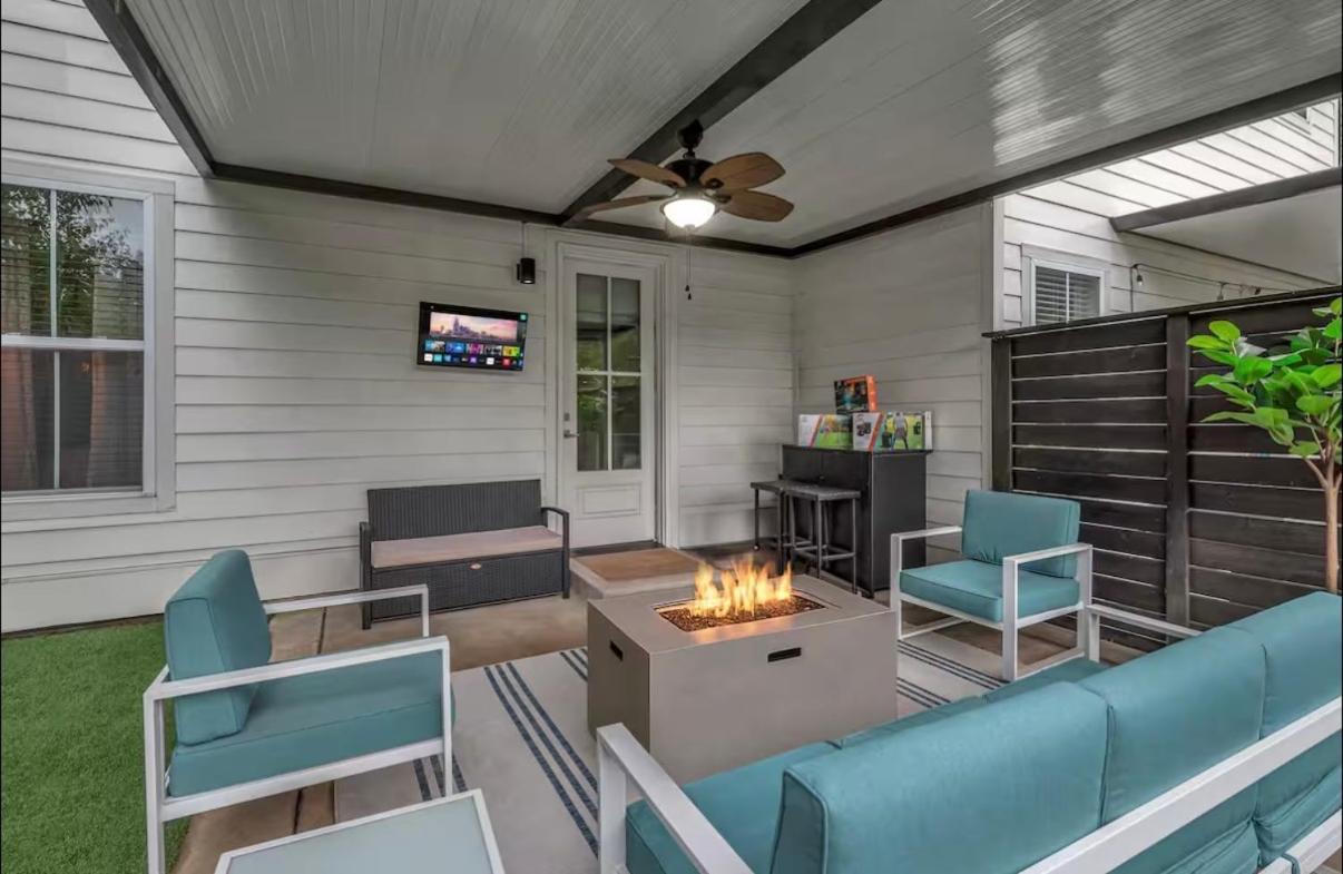 Rooftop, Large Backyard, Fire Pit, Near Downtown - 4