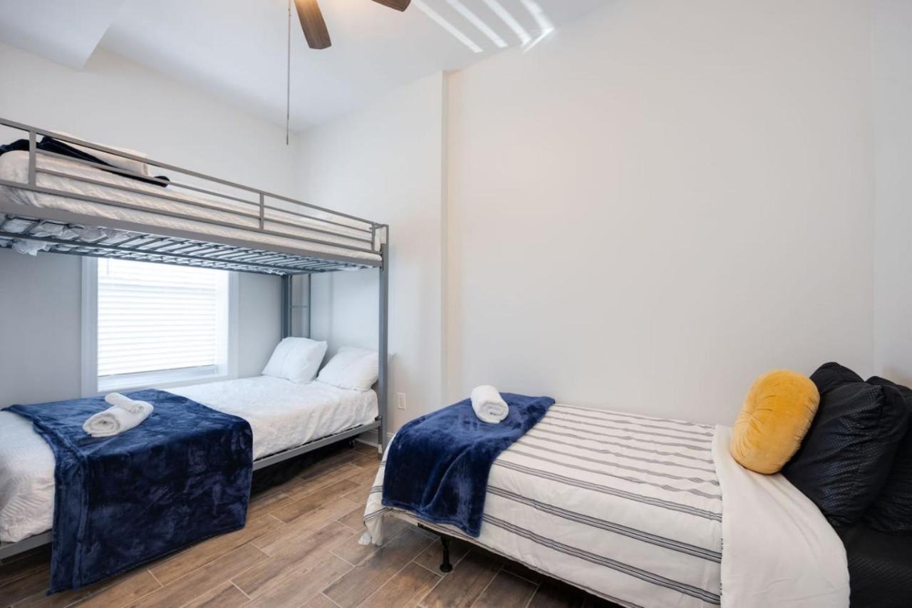 28th Ave Haven near everything - 5