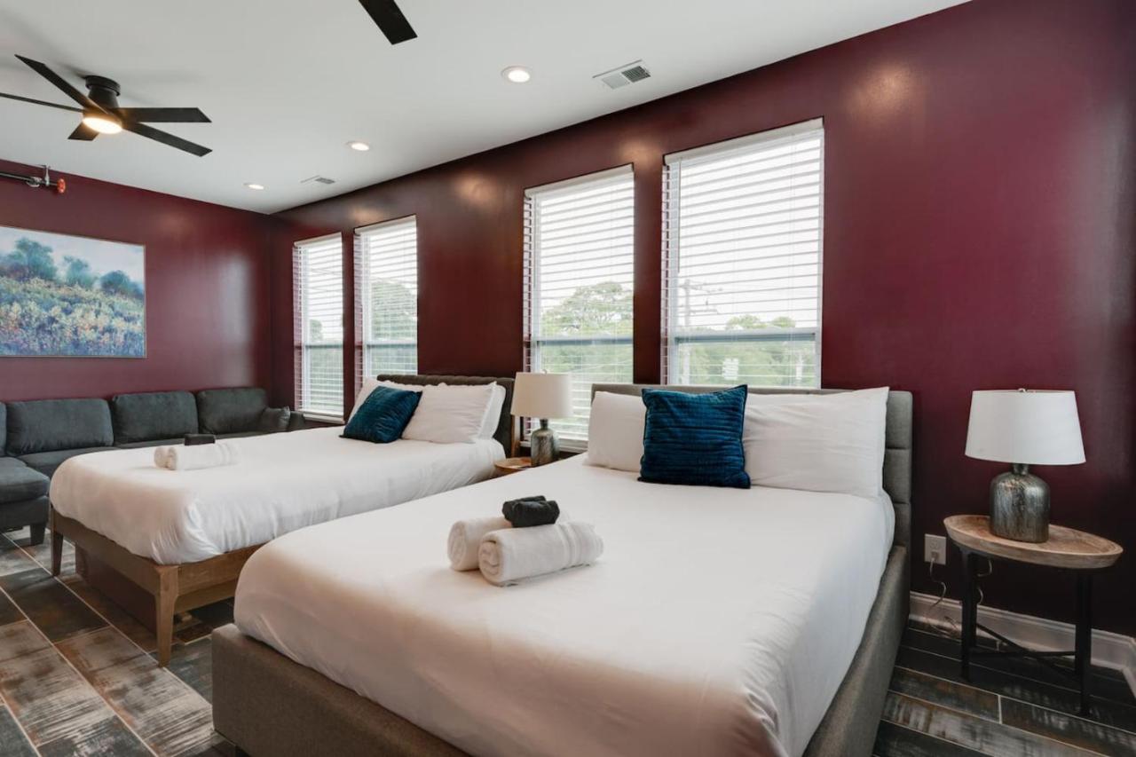 Modern Getaway near Vandy - 2