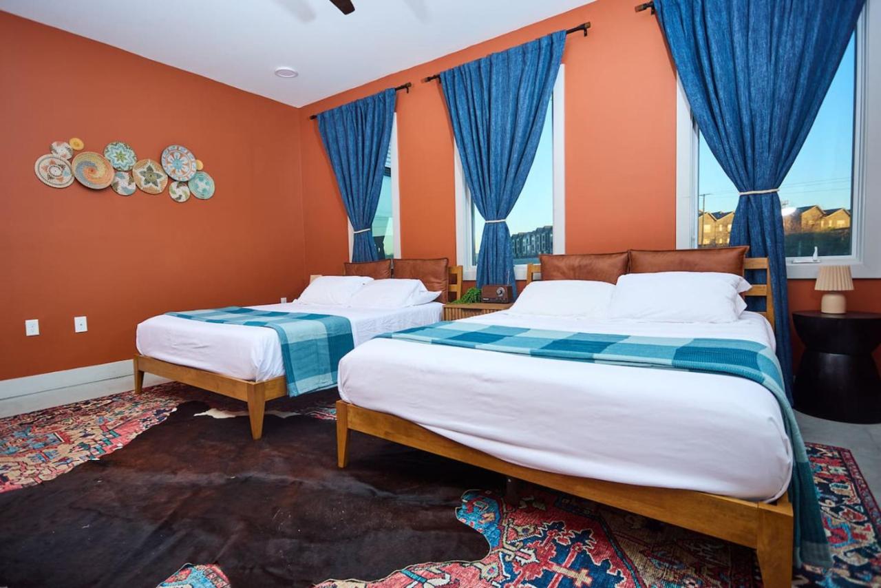 Nashvilles Wildwest Getaway - 2